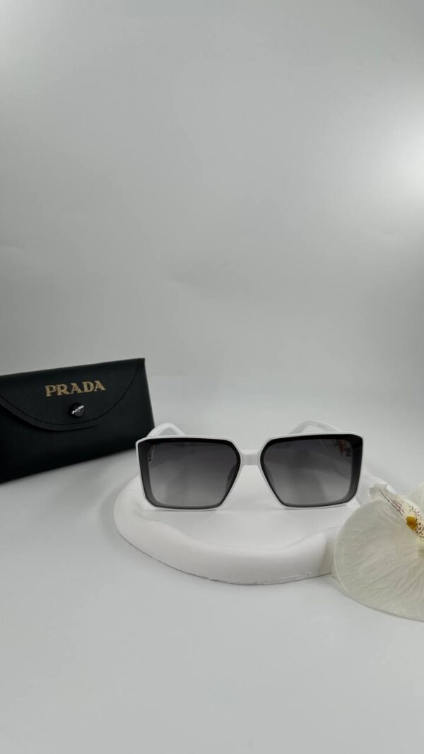 Слънчеви очила Prada White Classic, слънчеви очила, дамски слънчеви очила, очила за дами